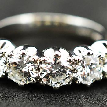 Diamond ring