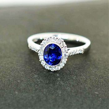 Madagascan sapphire and diamond